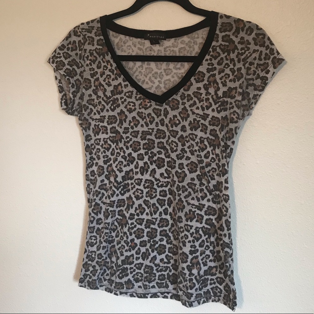 Leopard tee